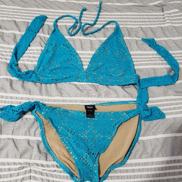 Mossimo Swimsuit - Picture 2 of 2